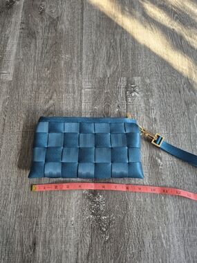 Harveys Teal Woven Seatbelt Wristlet/Crossbody with Gold Hardware